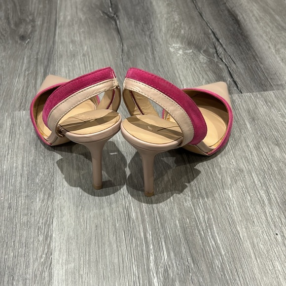 BCBG MAXAZARIA leather and suede 4” stiletto heels - Picture 3 of 8